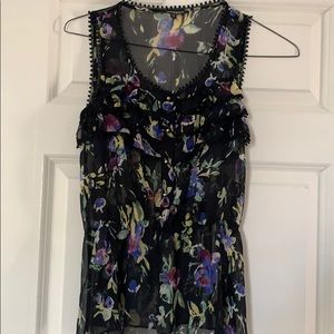 Women’s like new Express top, size small